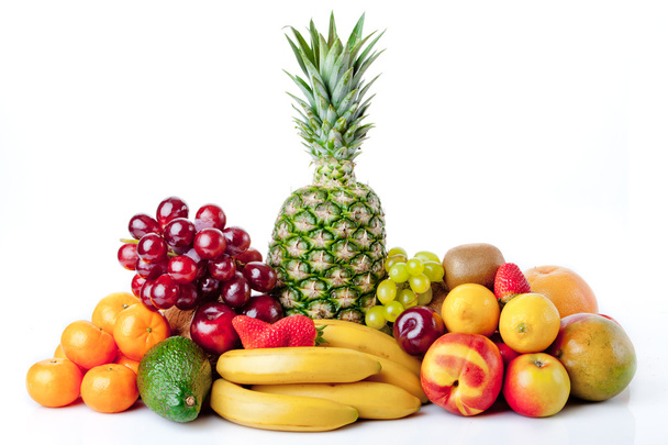 Frutas isoladas sobre fundo branco
 - Foto, Imagem