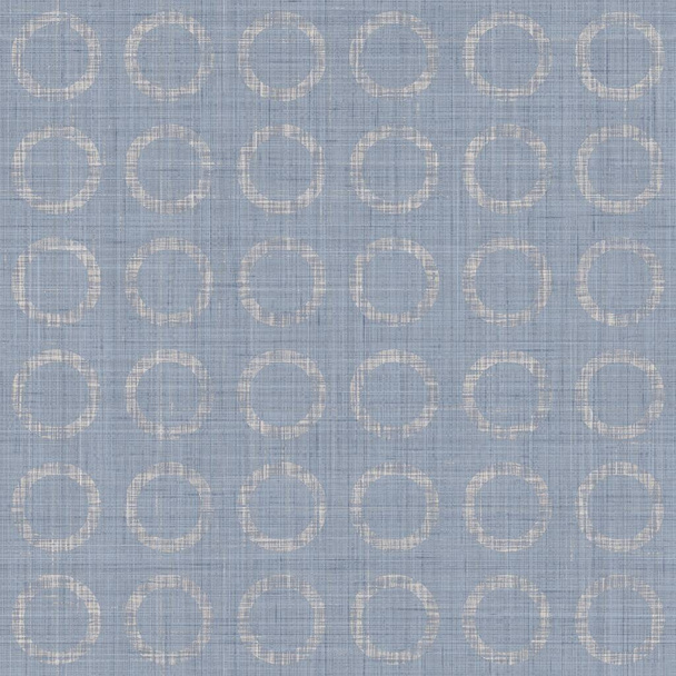 シームレスなフランスの農家のドッティリネンパターン。プロバンスブルーホワイト織テクスチャ。みすぼらしいシックなスタイルの装飾サークルドット生地の背景。織物｜print - 写真・画像