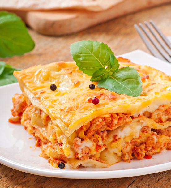 klasické lasagne s omáčkou bolognese - Fotografie, Obrázek