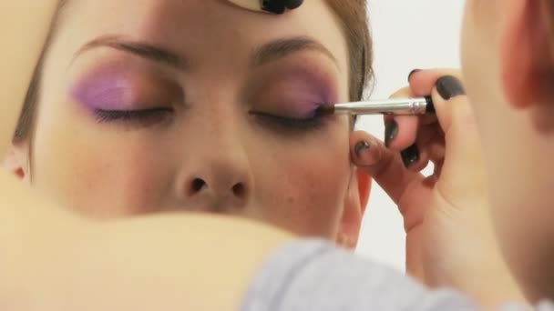 Maquiagem por estilista
 - Filmagem, Vídeo