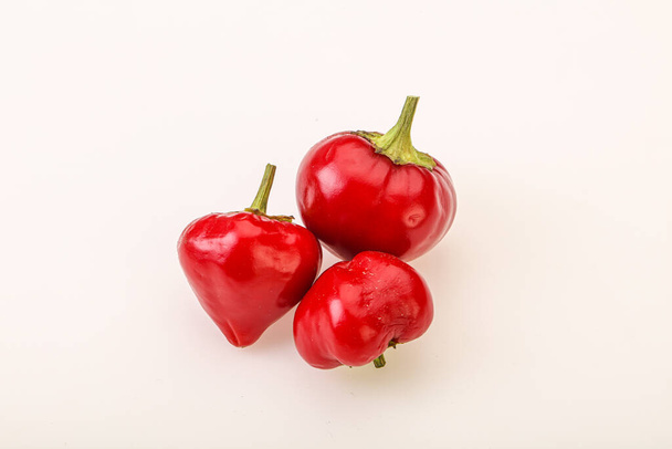 Pimenta cereja quente e picante vermelha - Foto, Imagem