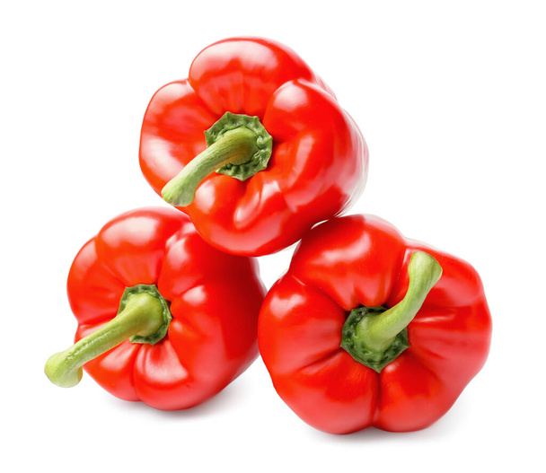 Κόκκινη πιπεριά σε λευκό φόντο - Φωτογραφία, εικόνα