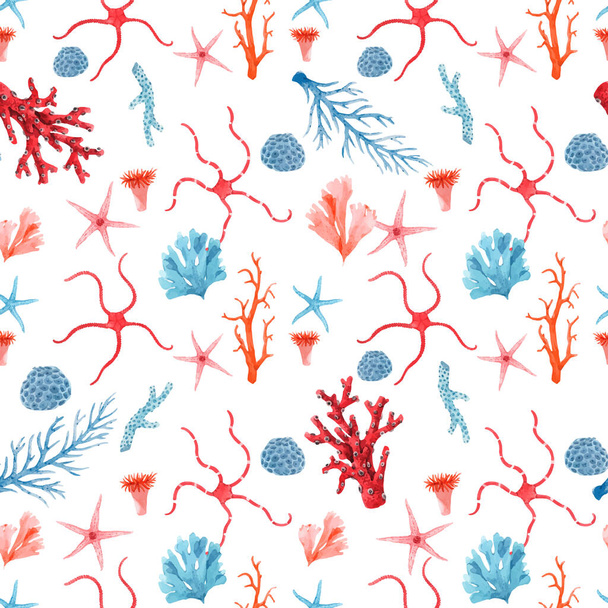 Beautiful vector seamless underwater pattern with watercolor starfish and corals. Stock illustration. - Vecteur, image