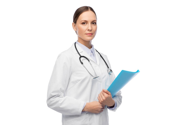 female doctor with folder and stethoscope - Fotoğraf, Görsel