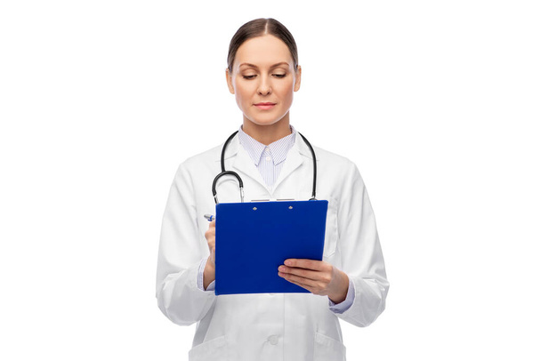 female doctor with clipboard and stethoscope - Foto, Imagen