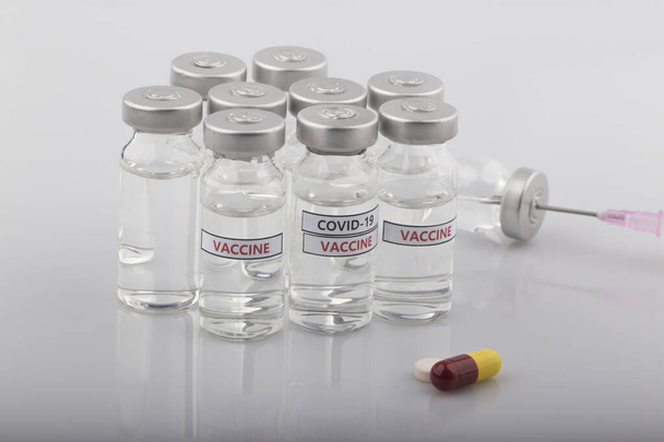 Covid-19 Corona Virus vaccine vials medicine drug bottles - Fotografie, Obrázek