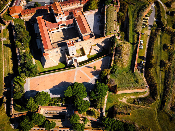 Letecký pohled na město Perpignan ve Francii - Fotografie, Obrázek