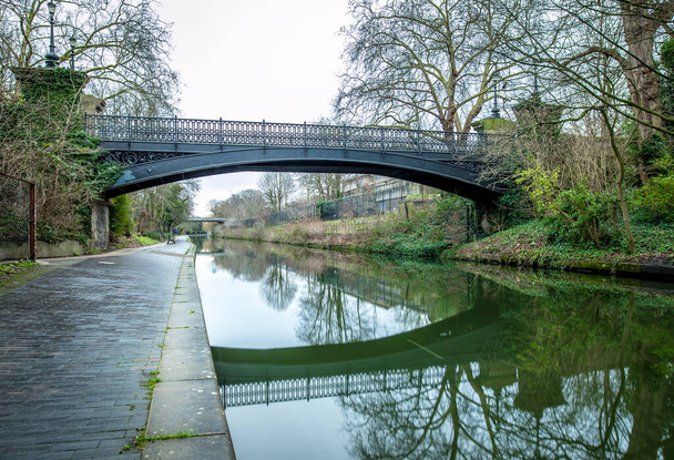 エージェント運河の朝の景色,ロンドン,イギリス - 写真・画像