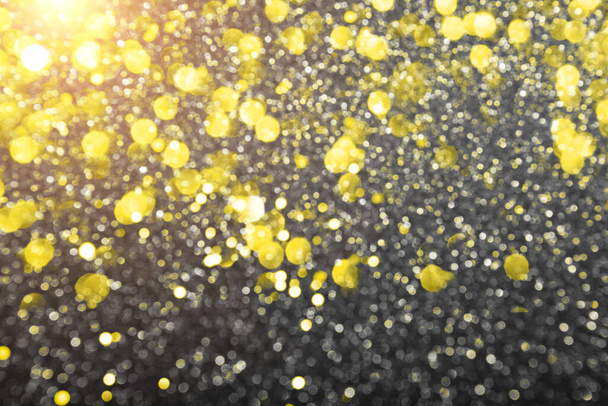 Glitter textura navidad nuevo año fondo amarillo iluminación y gris último concepto de color nuevo año 2021 - Foto, Imagen
