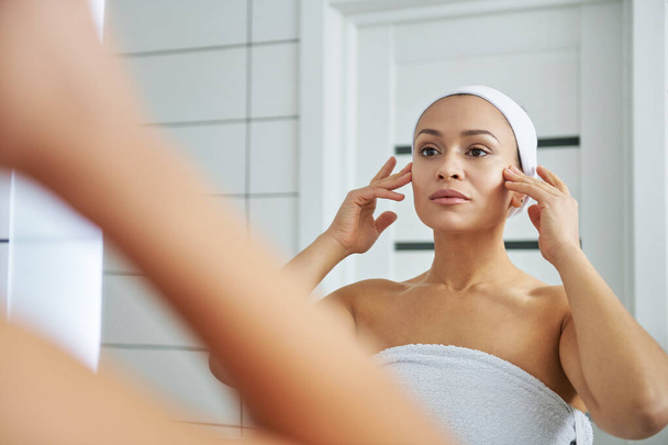 Morning hydration spa beauty routine. Treatmenet concept. Facial massage. - Photo, Image