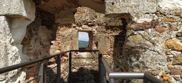 The walls of the old tower. Stone masonry that has stood in the open air for centuries. Sights of Serbia. Kula - Photo, image