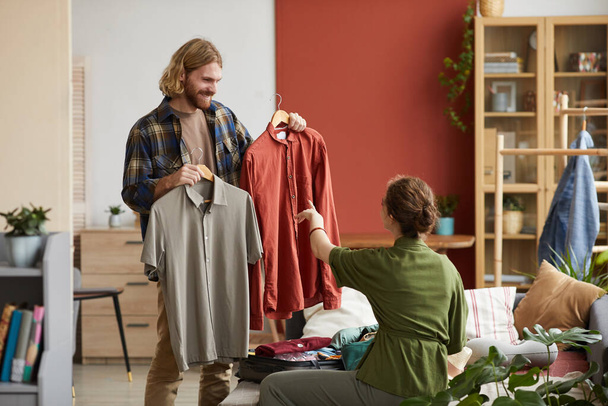 What shirt to wear - 写真・画像