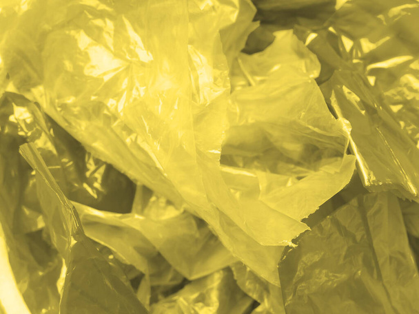 Gelbe und graue Plastiktüten - Foto, Bild