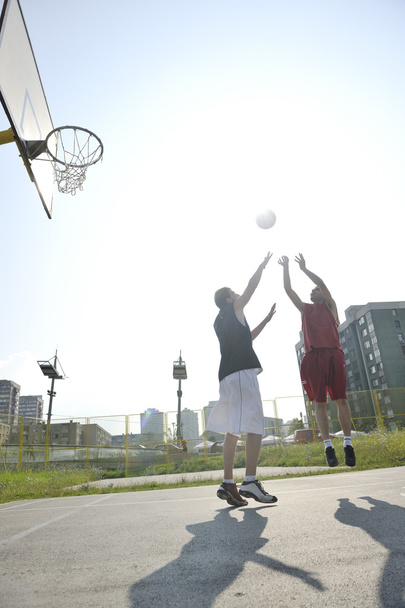 streetball jogo no início da manhã - Foto, Imagem
