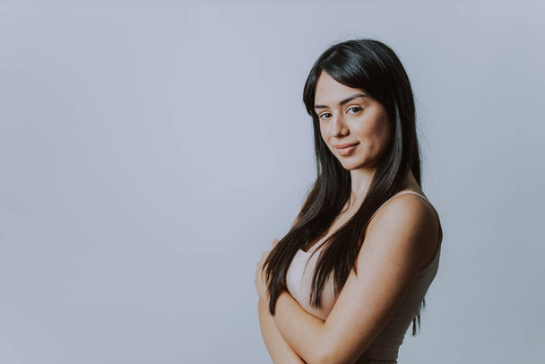 Beautiful woman posing in underwear - Pretty girl portrait, concepts about multicultural people, inclusive society and body positivity - Foto, afbeelding
