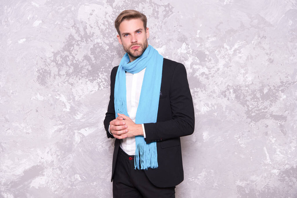 Styling busy days with elegant scarf. Businessman wear long blue scarf. Handsome man in formalwear with scarf. Fashion accessory for business. Stylish scarf with classy design - Φωτογραφία, εικόνα