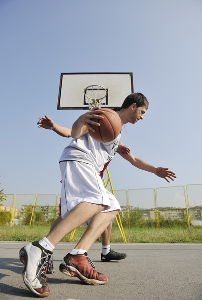 Streetball game at early morning - Foto, Bild