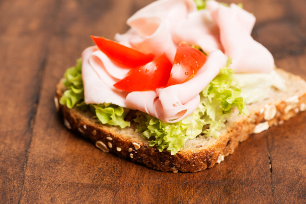 Ham sandwich with tomato macro - Foto, immagini