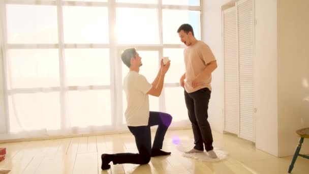 Loving man proposing to beloved partner - Footage, Video