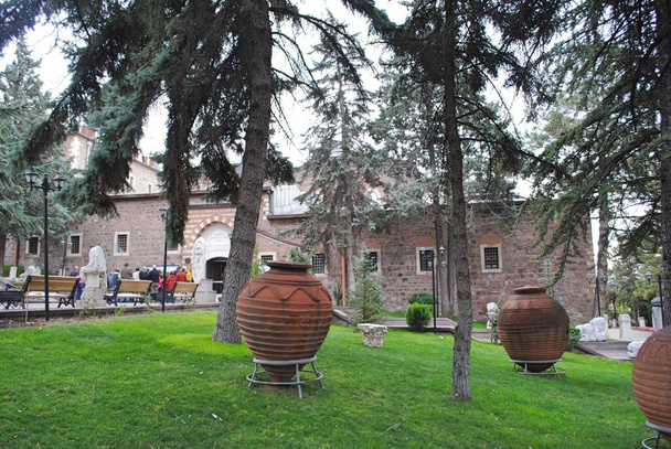 La hermosa entrada del Museo de las Civilizaciones Anatólicas. Ankara Turquía - Foto, Imagen