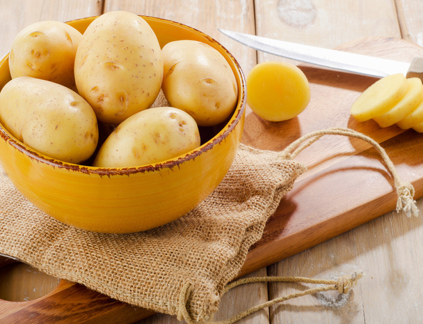 New potatoes - Foto, afbeelding
