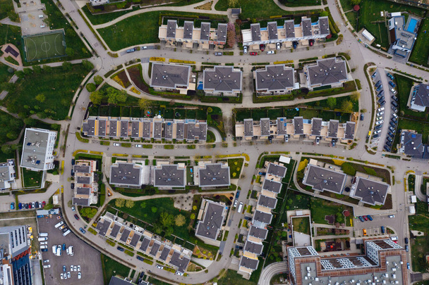 An aerial shot of a residential complex at daytime - Fotoğraf, Görsel