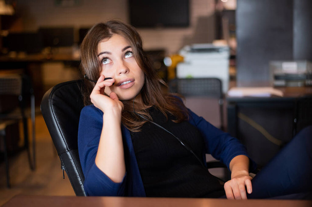 Beautiful caucasian woman call center operator at work desk. - Foto, Imagem