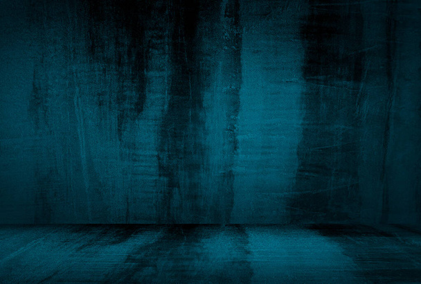 Vintage grunge niebieski beton tekstury studio ściana tło z winietą. - Zdjęcie, obraz