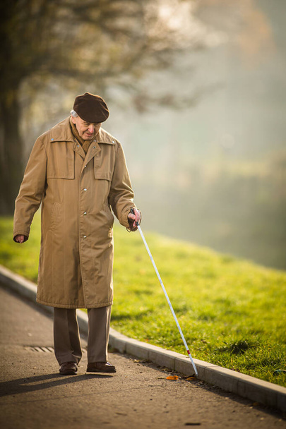 Blind man crossing a street - Valokuva, kuva