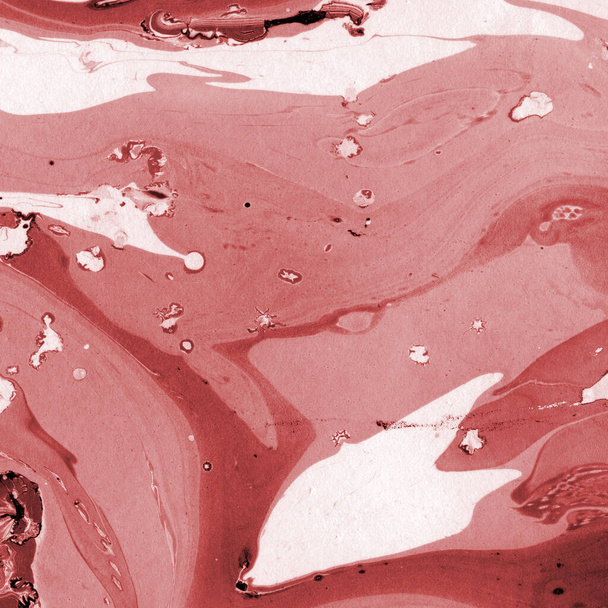fond en marbre rouge avec texture éclaboussures de peinture - Photo, image