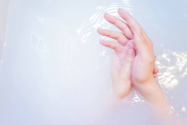 SPA and bathing, Hot spring image - Zdjęcie, obraz