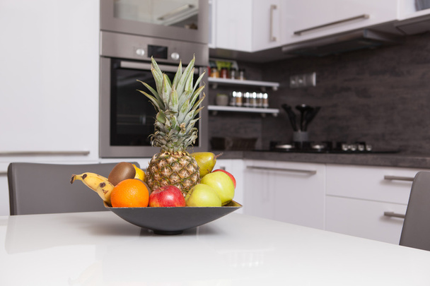 fruit in a kitchen - Φωτογραφία, εικόνα