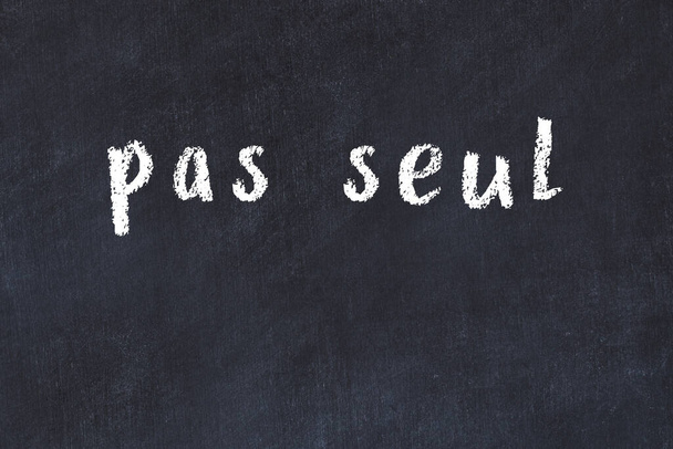 Vysokoškolská deska s ručně psaným nápisem pas seul na ní - Fotografie, Obrázek