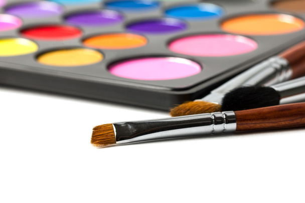 Brushes with eyeshadow palette - Photo, Image