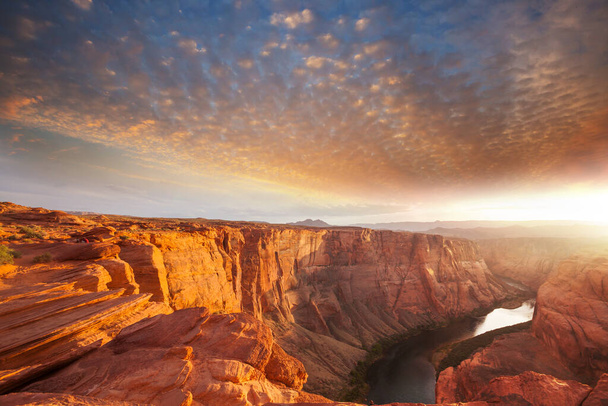 Kanion rzeki Kolorado w stanie Utah, USA - Zdjęcie, obraz