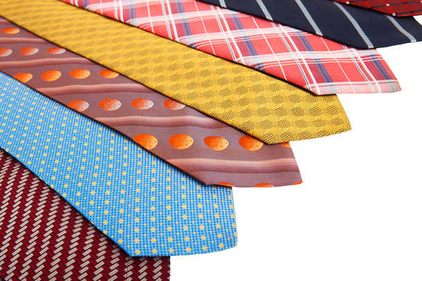 Szablon w kratę i jedwabne krawaty. Łatwe do edycji kolory. Kolorowy jedwabny krawat. Kolorowy jedwabny krawat na białym tle.  - Zdjęcie, obraz
