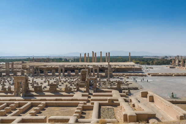 Perszepolisz légi kilátása Shirazban, Iránban. Az Achemenid Birodalom ünnepélyes fővárosa. UNESCO Világörökség - Fotó, kép