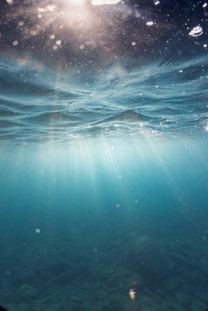 Vista del mar submarino con lente - Foto, Imagen