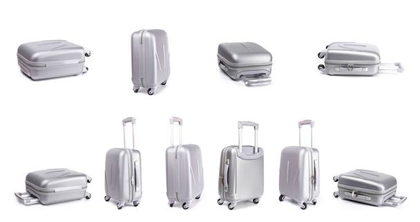 Valigia da viaggio isolata. Set di bagagli in plastica argento o borsa bagaglio da vacanza su sfondo bianco. Progettazione del concetto di vacanza estiva - Foto, immagini