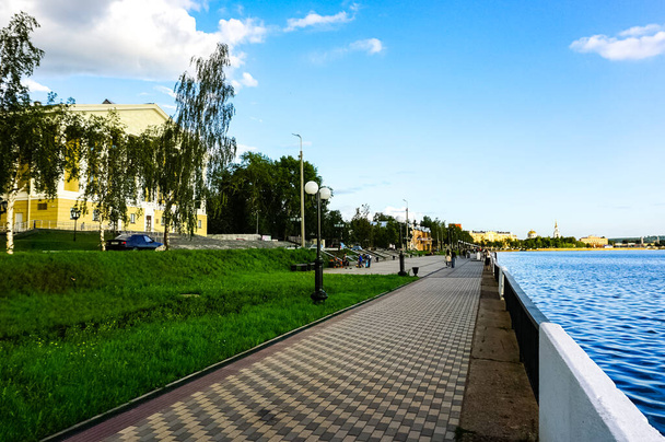 Panorama de la ville de Votkinsk en République d'Oudmourte, Russie. - Photo, image