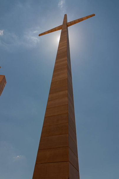 Сан-Джованні Ротондо. Церква Падре Піо. - Фото, зображення