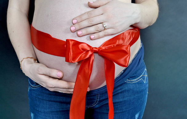  femme enceinte photo du ventre - Photo, image