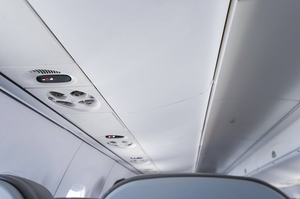 cabine van het vliegtuig - Foto, afbeelding