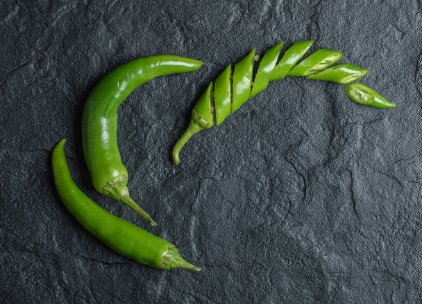 Close up green chili pepper photo - Φωτογραφία, εικόνα