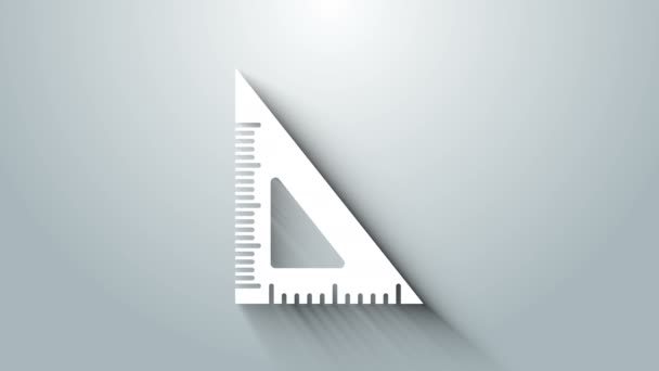 Fehér háromszög vonalzó ikon elszigetelt szürke háttér. Egyenes élű szimbólum. Geometrikus szimbólum. 4K Videó mozgás grafikus animáció - Felvétel, videó