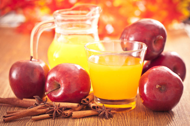 Omenaviinietikka, Terveellinen juoma - Valokuva, kuva