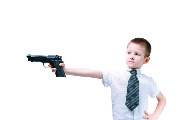 jongen met pistool - Foto, afbeelding