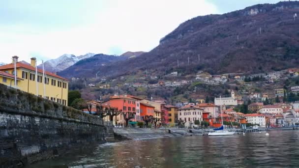 Como lake harbor with boats at sunset - Footage, Video