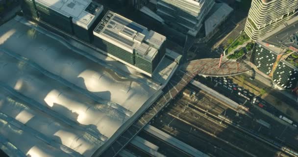 空中日の出ビュー南十字駅の屋根メルボルン - 映像、動画