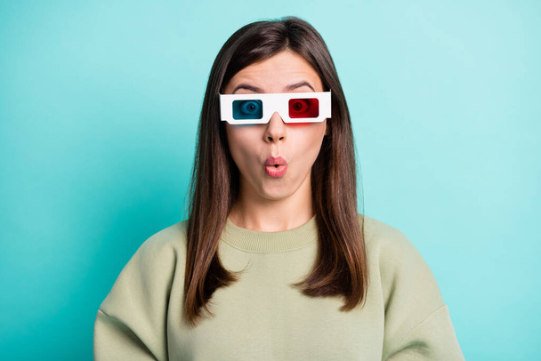 Photo portrait of impressed woman wearing 3d glasses isolated on vivid teal colored background - Fotoğraf, Görsel